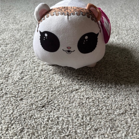 L.O.L. Surprise! Plush Hamster Toy in White and Tan - Picture 1 of 5